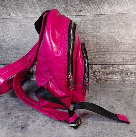 Marc Jacobs Pink Leather Backpack - Picture 3 of 9